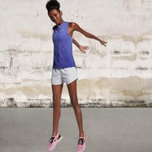 Nike NWOT Women's Tempo Brief-Lined Running Shorts in Gray Size Small